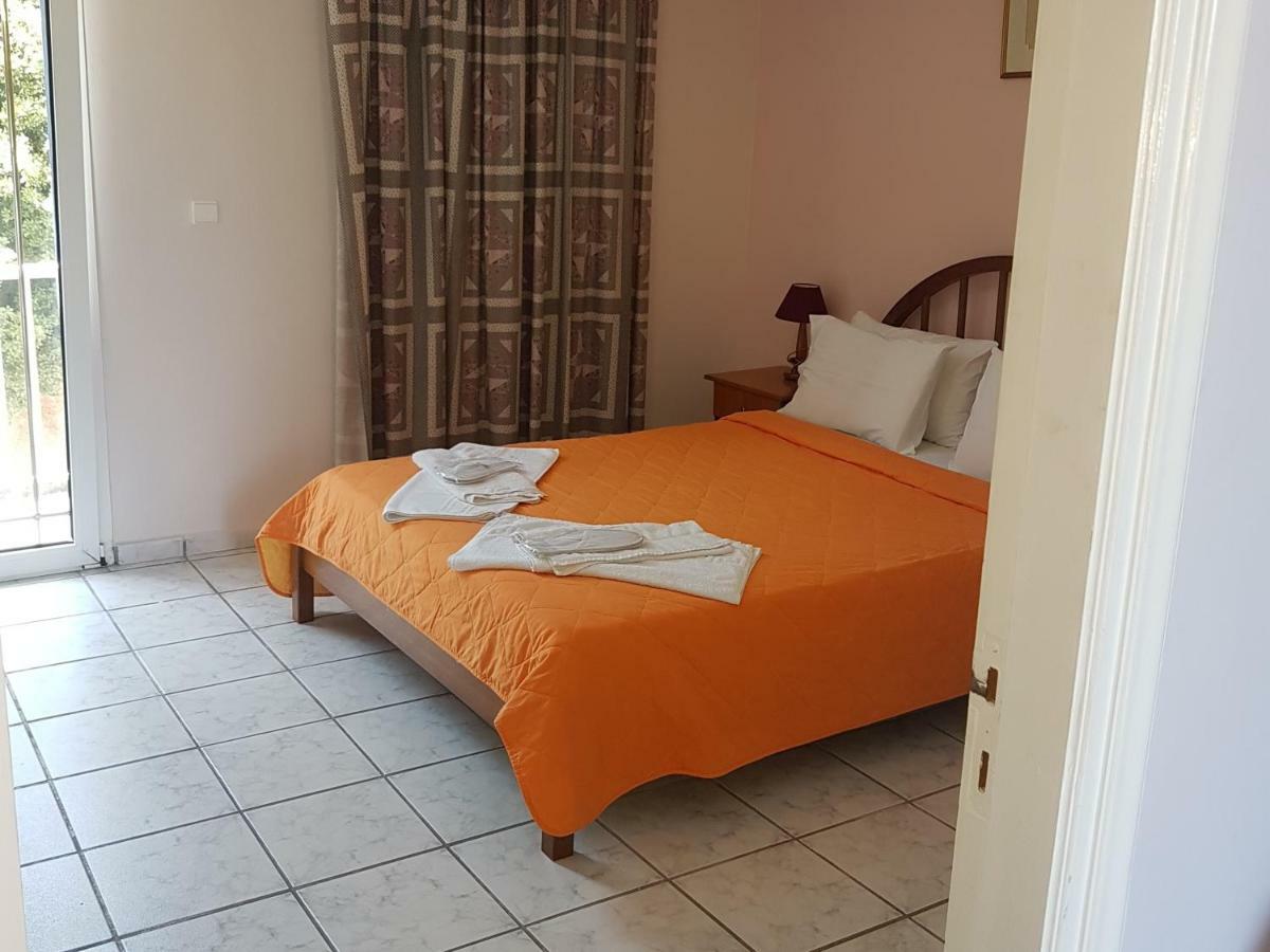 Fotini Apartments Paralia Agias Foteinis Luaran gambar